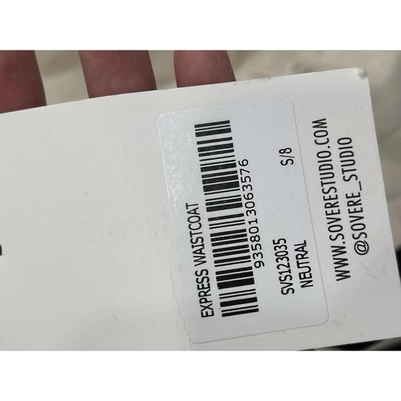 SOVERE Express Waistcoat in Neutral - Picture 6 of 6